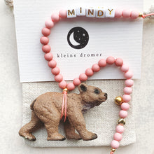 Afbeelding in Gallery-weergave laden, Naamketting Beertje - Mindy