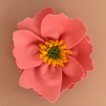 Afbeelding in Gallery-weergave laden, Vilten wandbloem - Roze