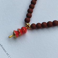 Afbeelding in Gallery-weergave laden, Naamketting Strawberrypie - Suus