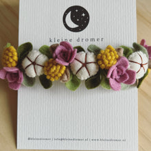Afbeelding in Gallery-weergave laden, Handgemaakte vilten haarband met elastische band - Cotton flower bloemen oudroze