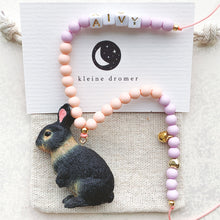 Afbeelding in Gallery-weergave laden, Naamketting Konijntje - Aivy