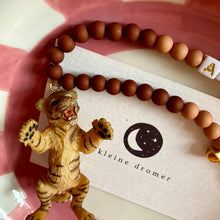 Afbeelding in Gallery-weergave laden, Naamketting Tijger - Alex
